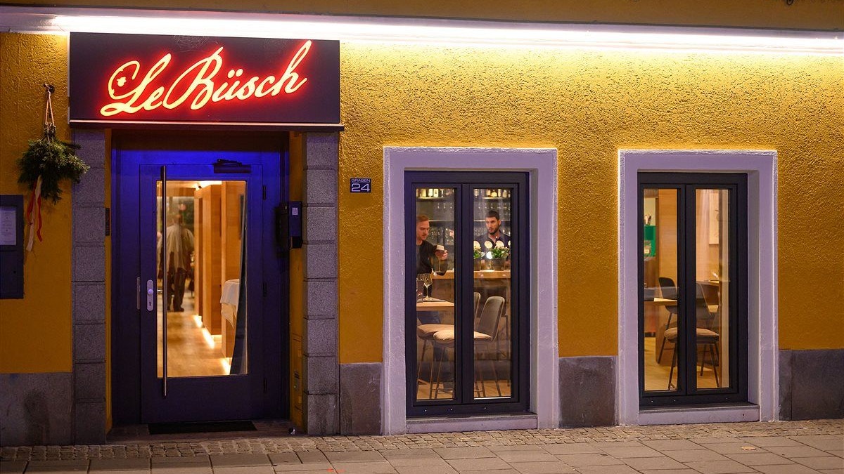 Dort, wo der "Wirt am Graben" in Linz war, ist jetzt das "LeBüsch".