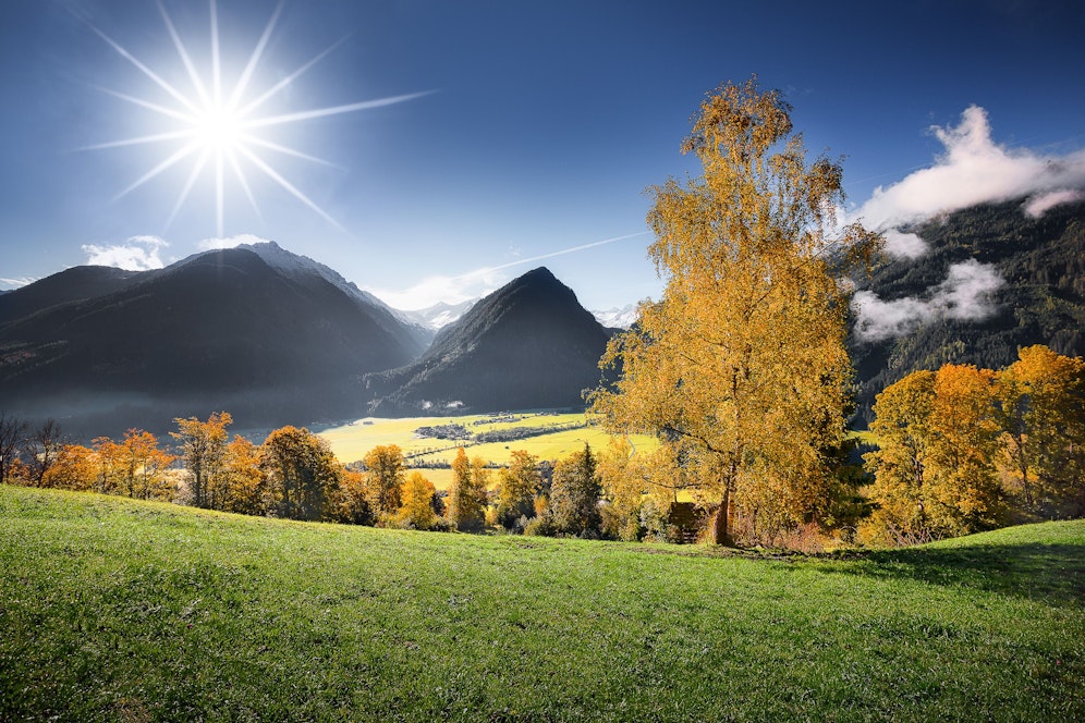 Mittwoch könnte der letzte Sommertag werden. Im Bild: Blick vom Neukirchner Roßberg in den Nationalpark Hohe Tauern
