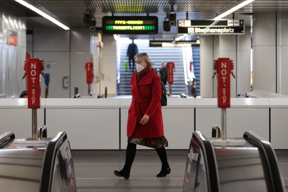 2022 soll es mit Corona vorbei sein. 2021 drohen allerdings noch einmal verschärfte Maßnahmen.