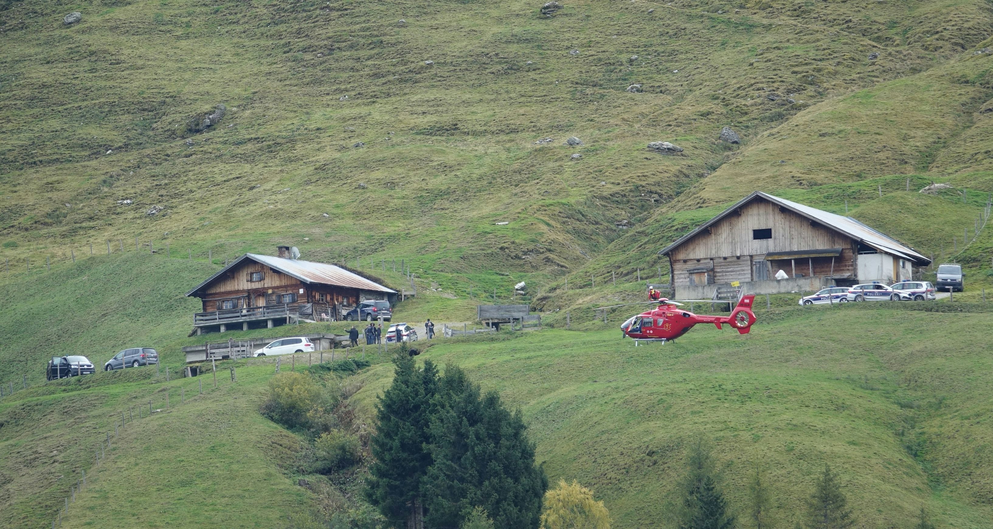 Fügenberg-Hochfügen: Großeinsatz auf der Schlagalm.