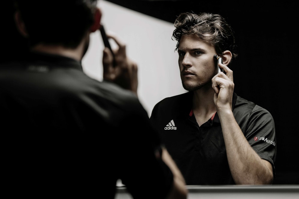 Dominic Thiem schätzt die einfache und sichere Handhabung der Microtouch Titanium Produkte.