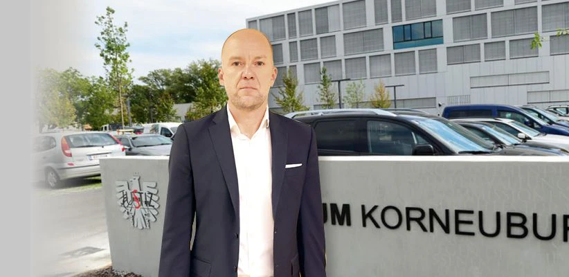 Beim Prozess in Korneuburg vertrag Verteidiger Andreas Strobl den 63-jährigen Angeklagten.