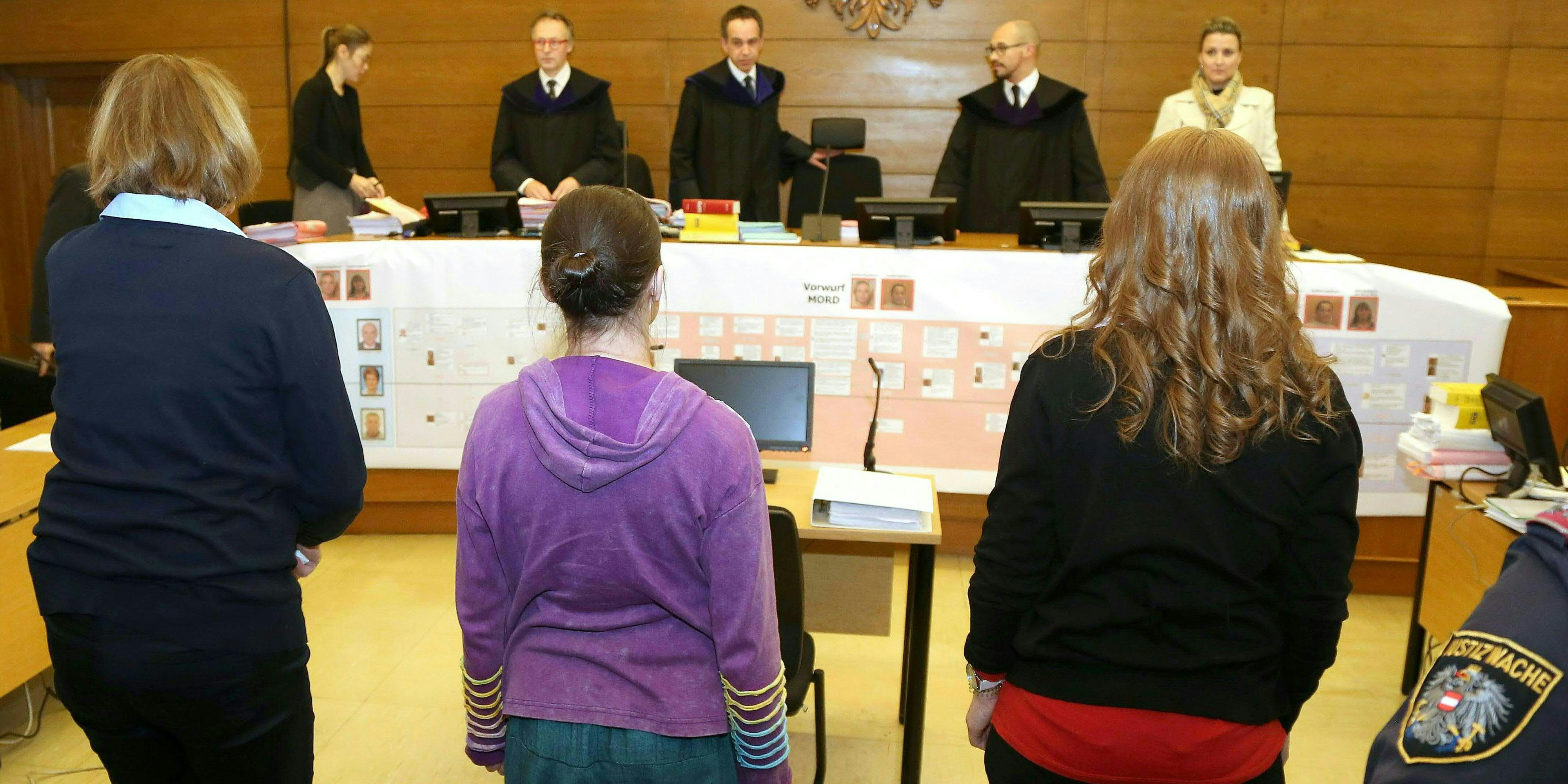 Mörderisches Frauentrio steht erneut vor Gericht