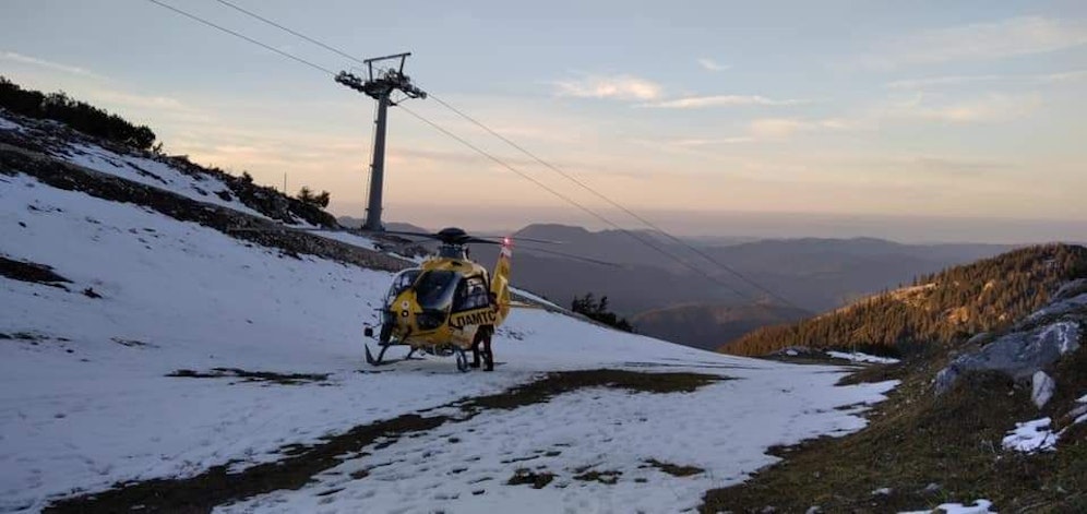 Schlittenunfall endet mit Notarztheli-Einsatz