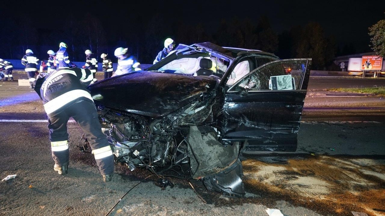 Bez. HF: Horrorunfall auf der A2 fast unverletzt überstanden