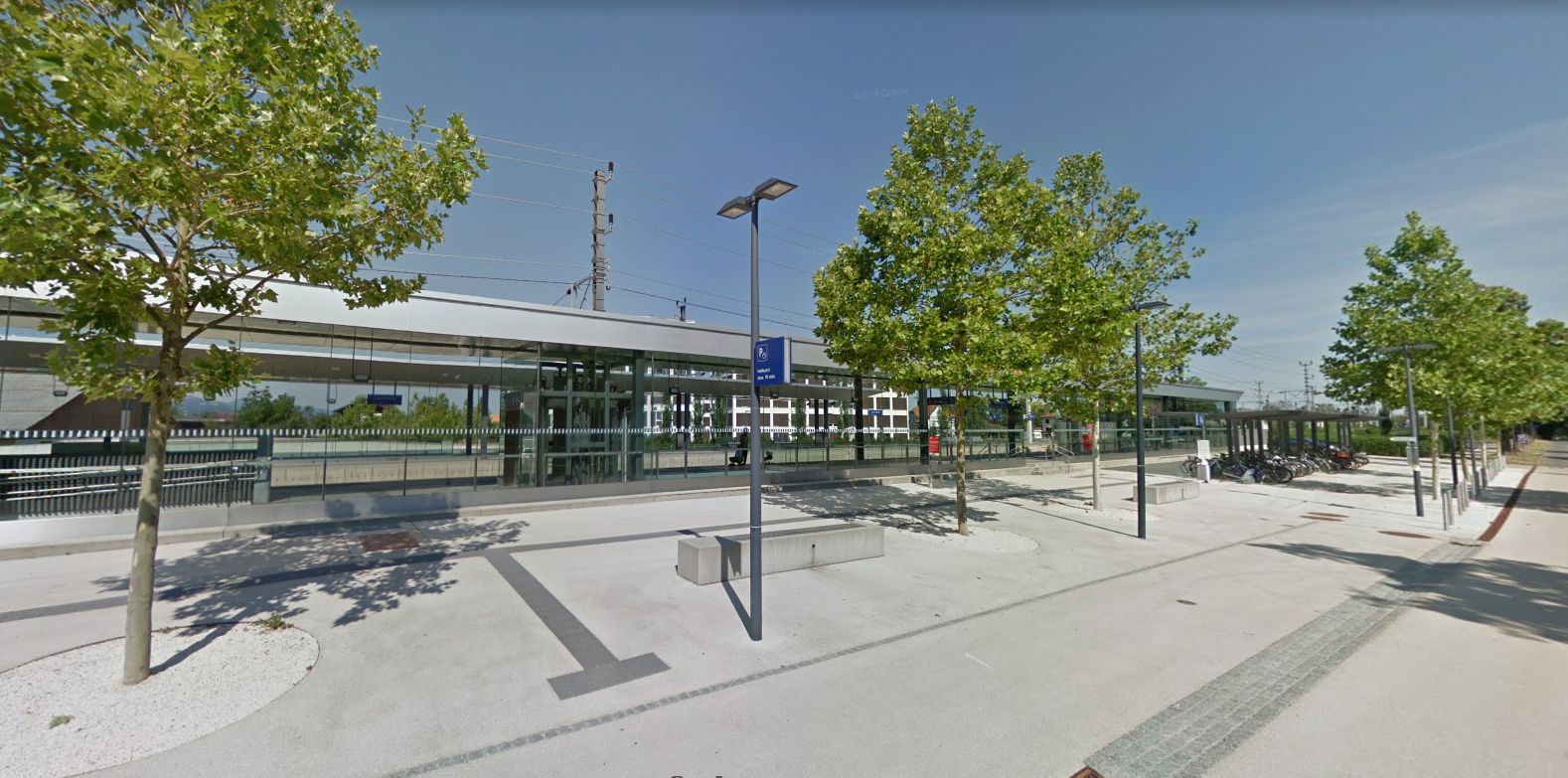 Hier am Bahnhof Lauterach kam es zu dem Raubangriff.