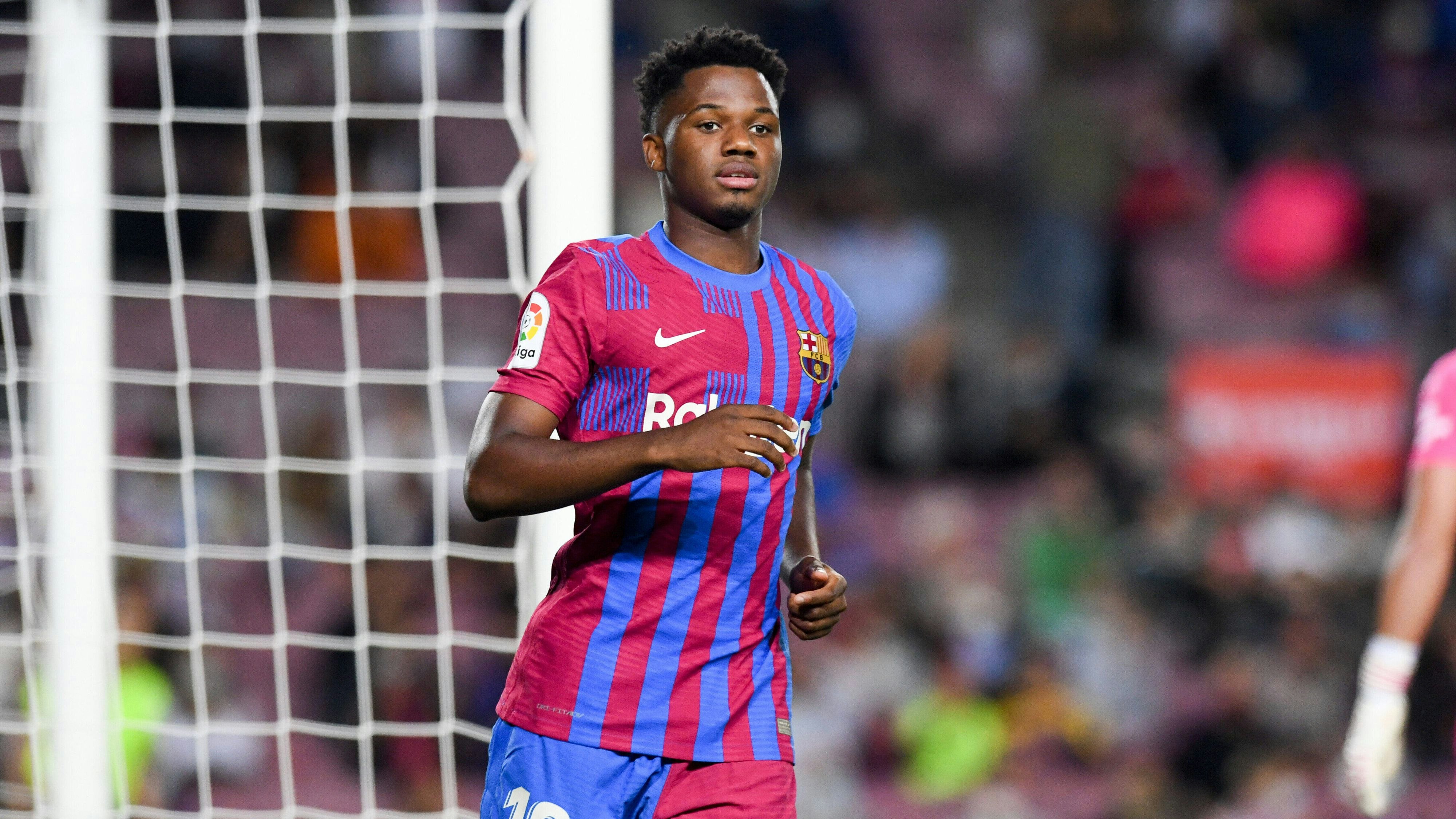 Der FC Barcelona verlängert auch mit Ansu Fati. 