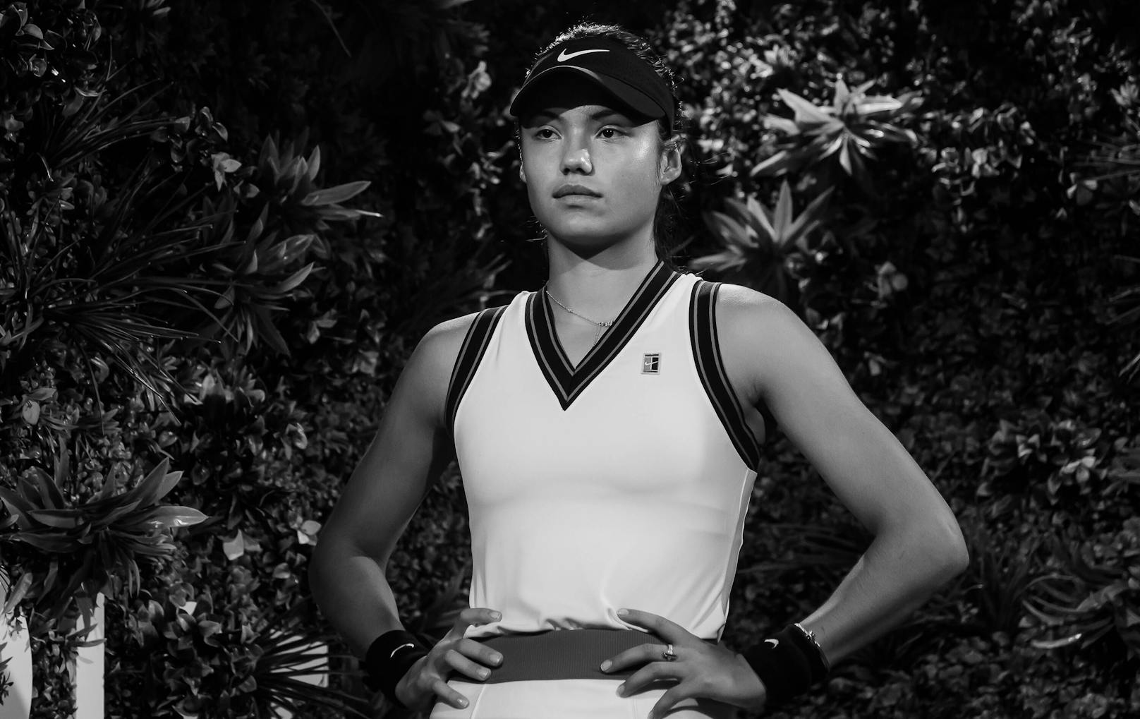 Emma Raducanu ist die aktuelle Gewinnerin der US-Open und kämpft sich derzeit in der Tennis-Weltrangliste der Damen ganz nach oben. Und das mit nur 18 Jahren!&nbsp;