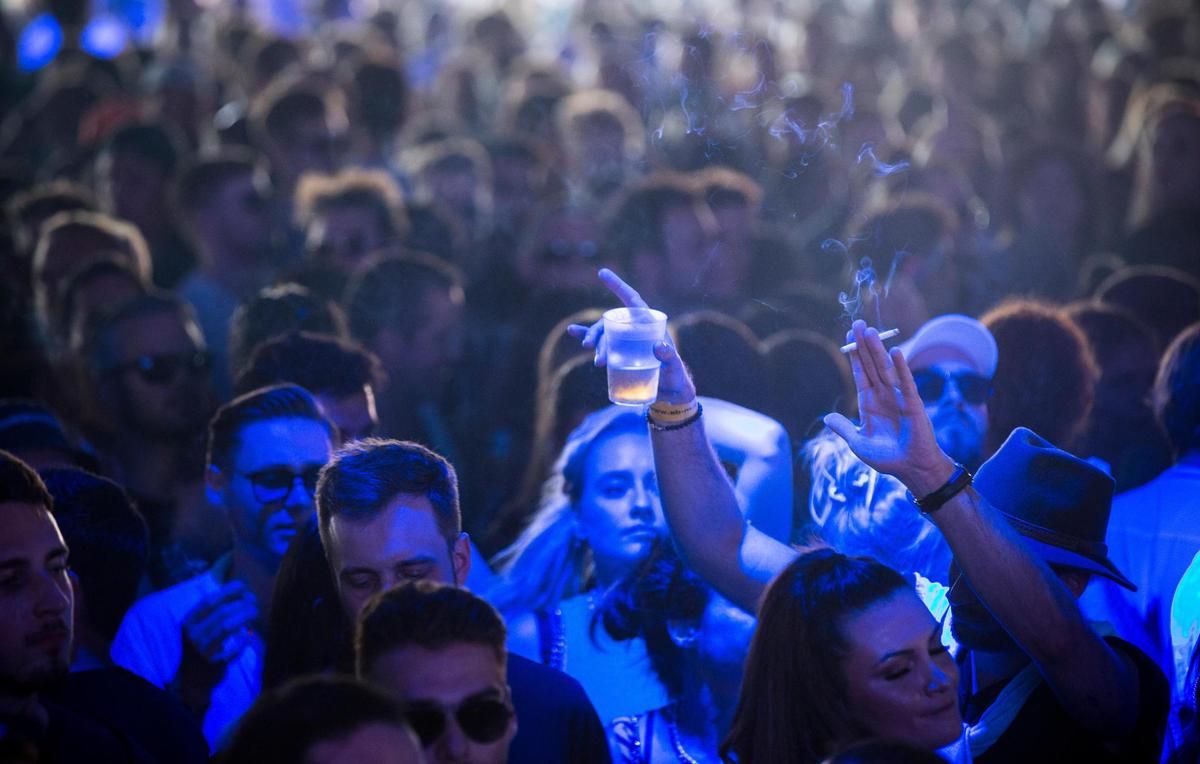 Für die Veranstaltung galt die 2G-Regel, es durften also nur geimpfte und genesene Personen teilnehmen. (Symbolbild)