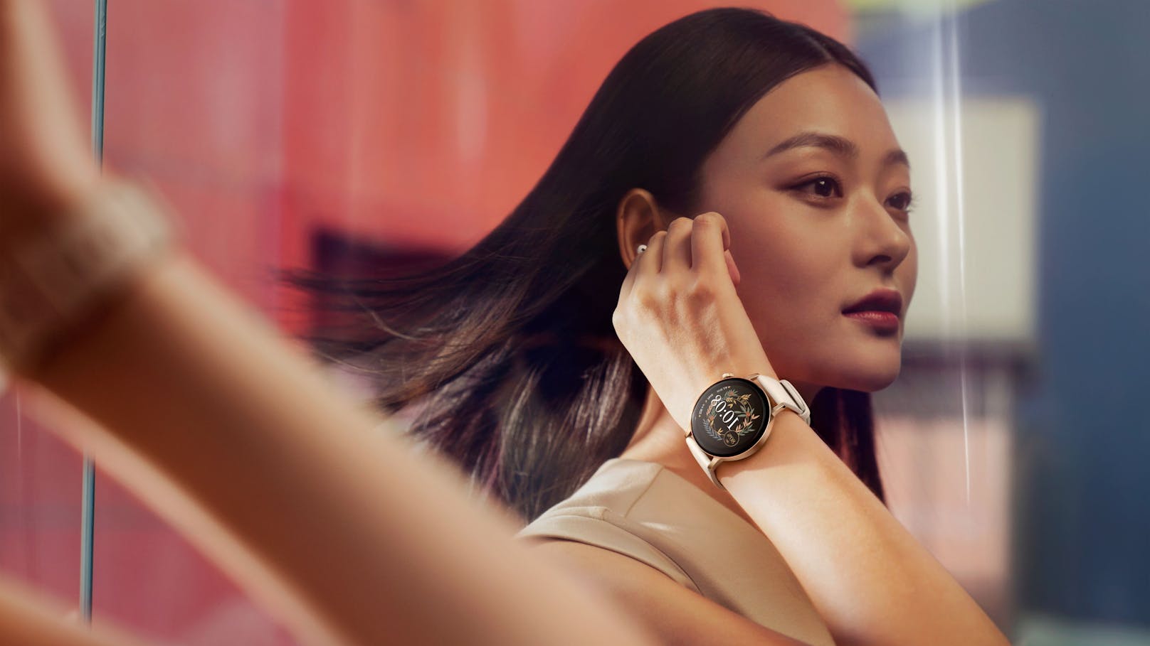 Die Uhren sollen sich klassisch im Alltag tragen lassen, aber sportlicher als die erst kürzlich vorgestellte Serie Huawei Watch 3 wirken. Beide Versionen der Huawei Watch GT 3 bieten...