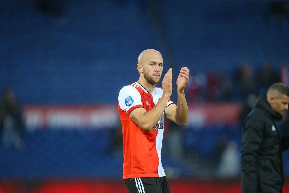 Gernot Trauner jubelt über den Sieg gegen Union Berlin. 