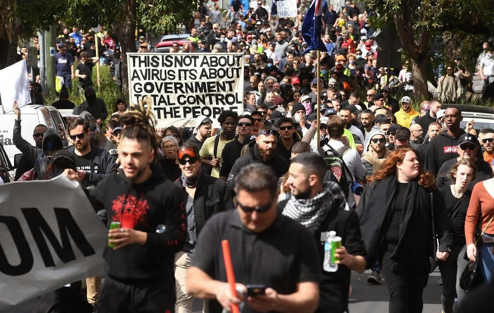 Mitte September kam es in Melbourne zu Demonstrationen gegen den strikten Lockdown.