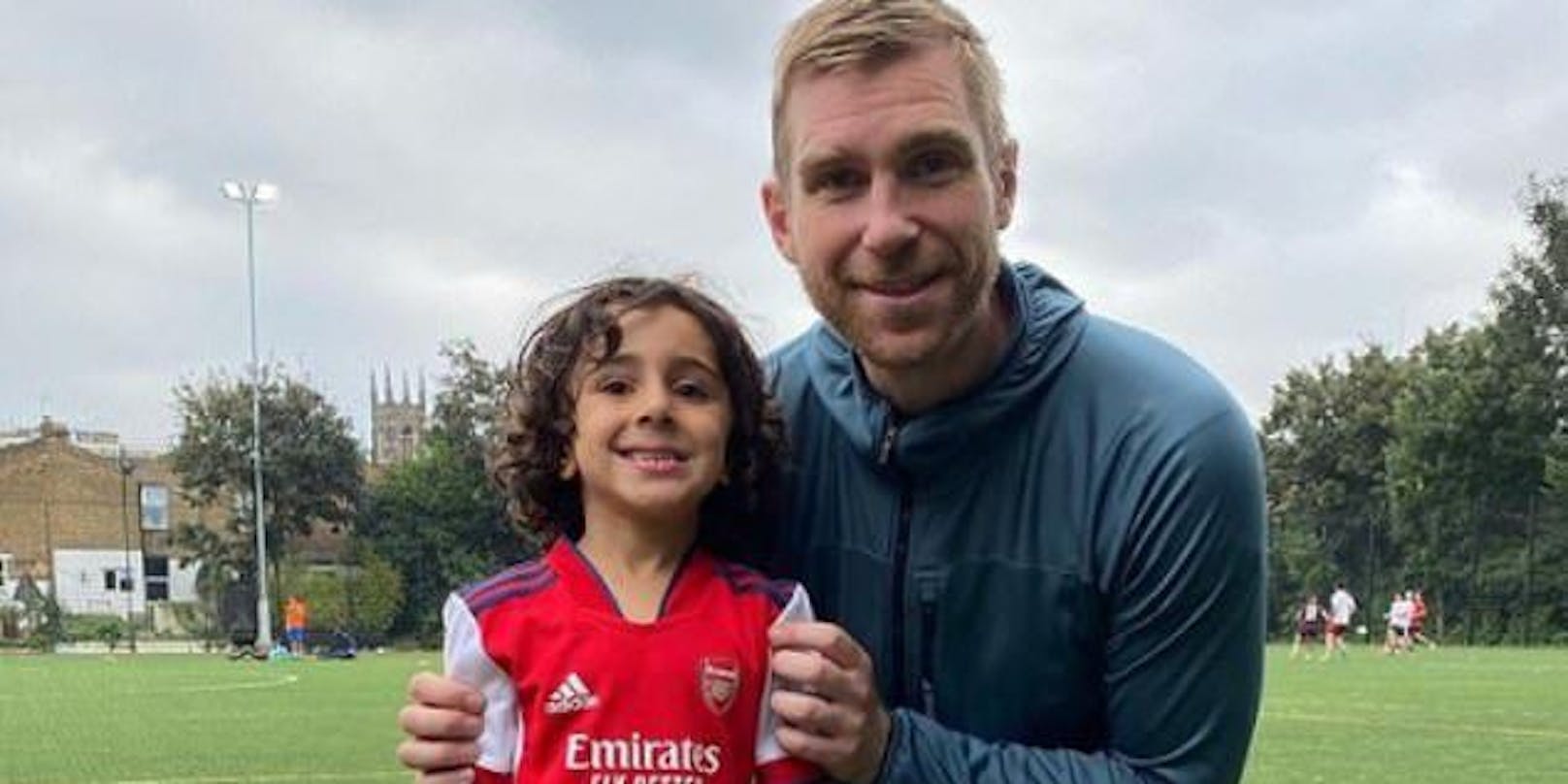 Arsenal nimmt "Wunderkind" Zayn Ali Salman unter Vertrag. 