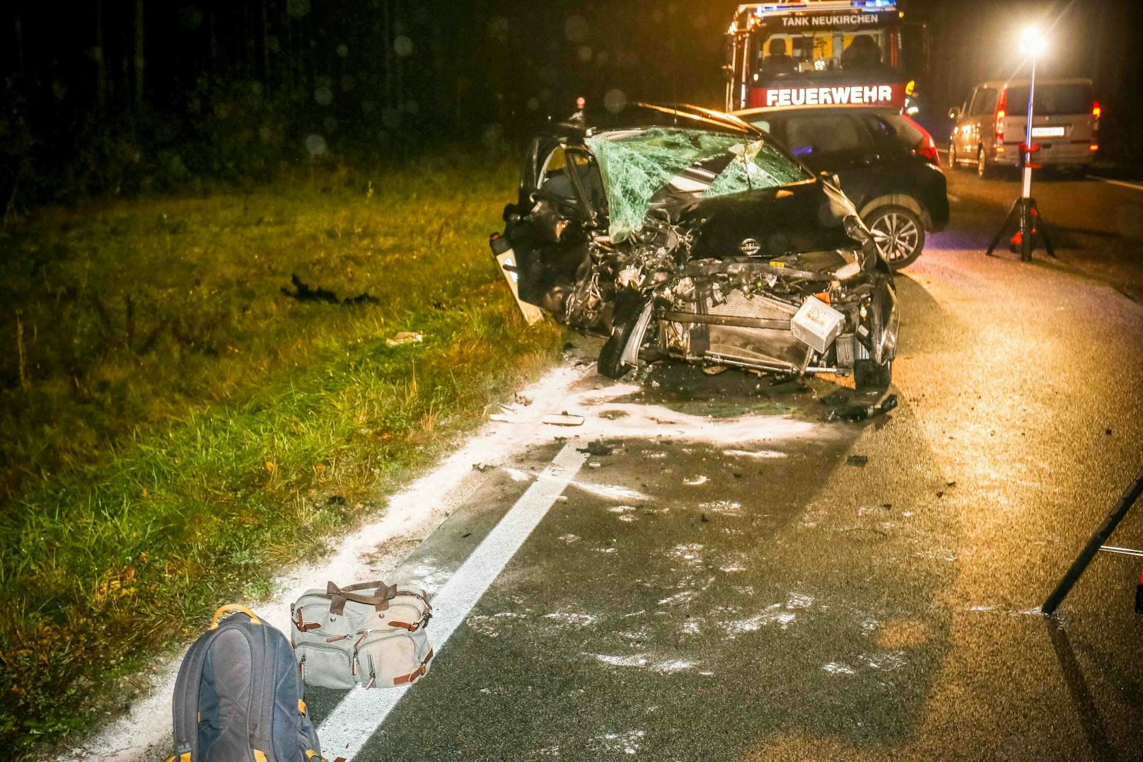 In Ranshofen (Bezirk Braunau) ist es am Freitag zu einem Verkehrsunfall gekommen. Für einen Autofahrer kam nach dem Crash jede Hilfe zu spät.