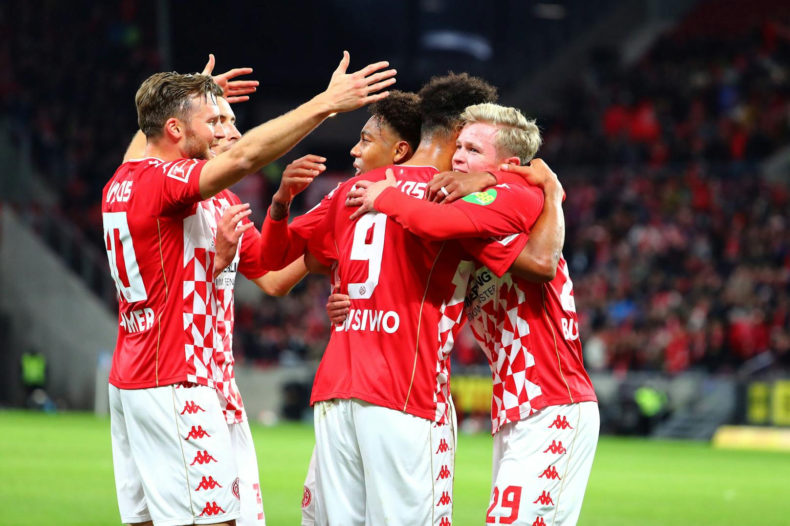 4:1! Onisiwo leitet Mainz-Kantersieg gegen Augsburg ein