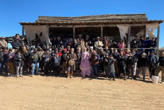 Die Set-Mitarbeiter sollen zum Spaß herumgeballert haben. 