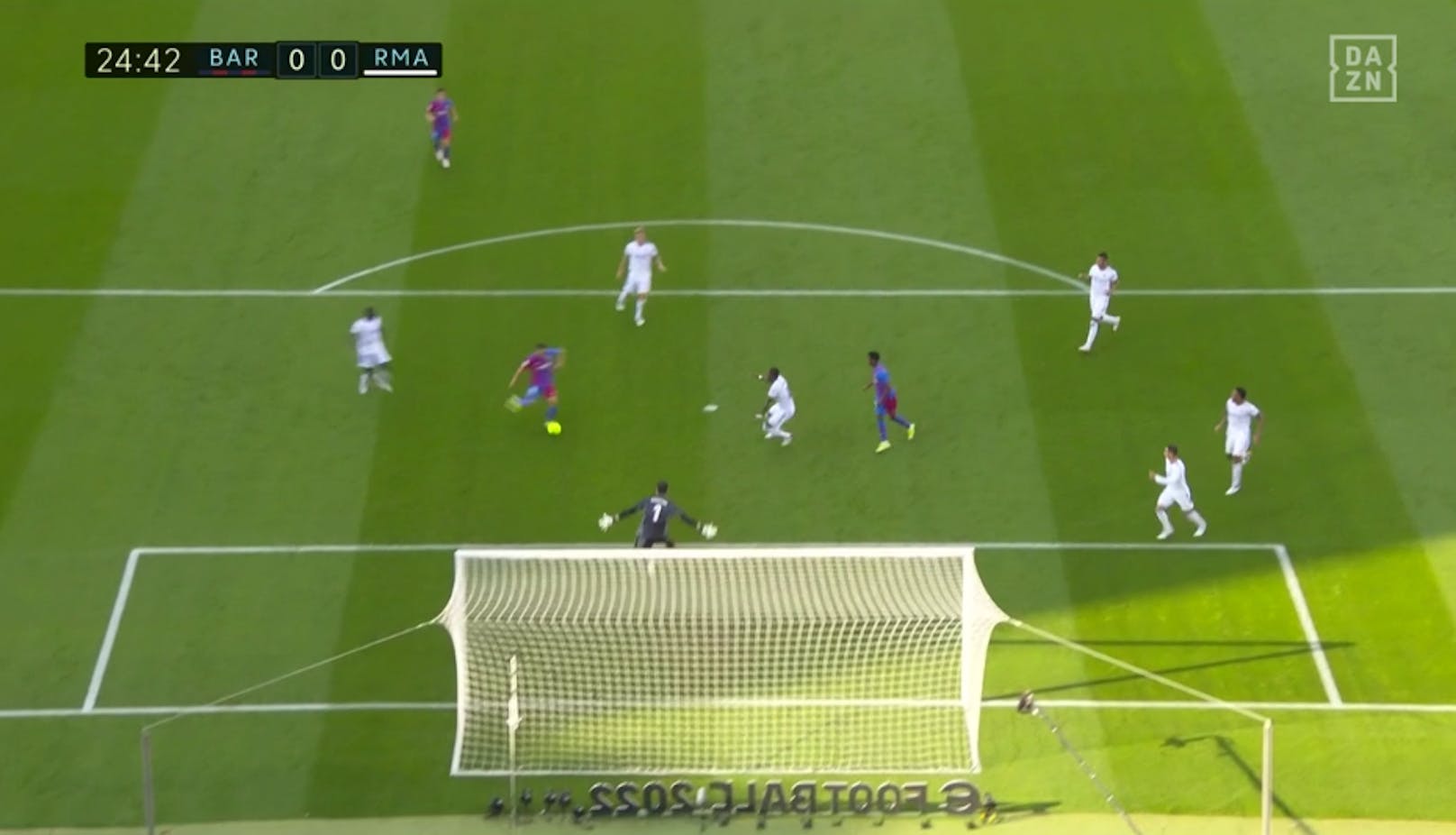David Alaba trifft zum 1:0 für Real Madrid.