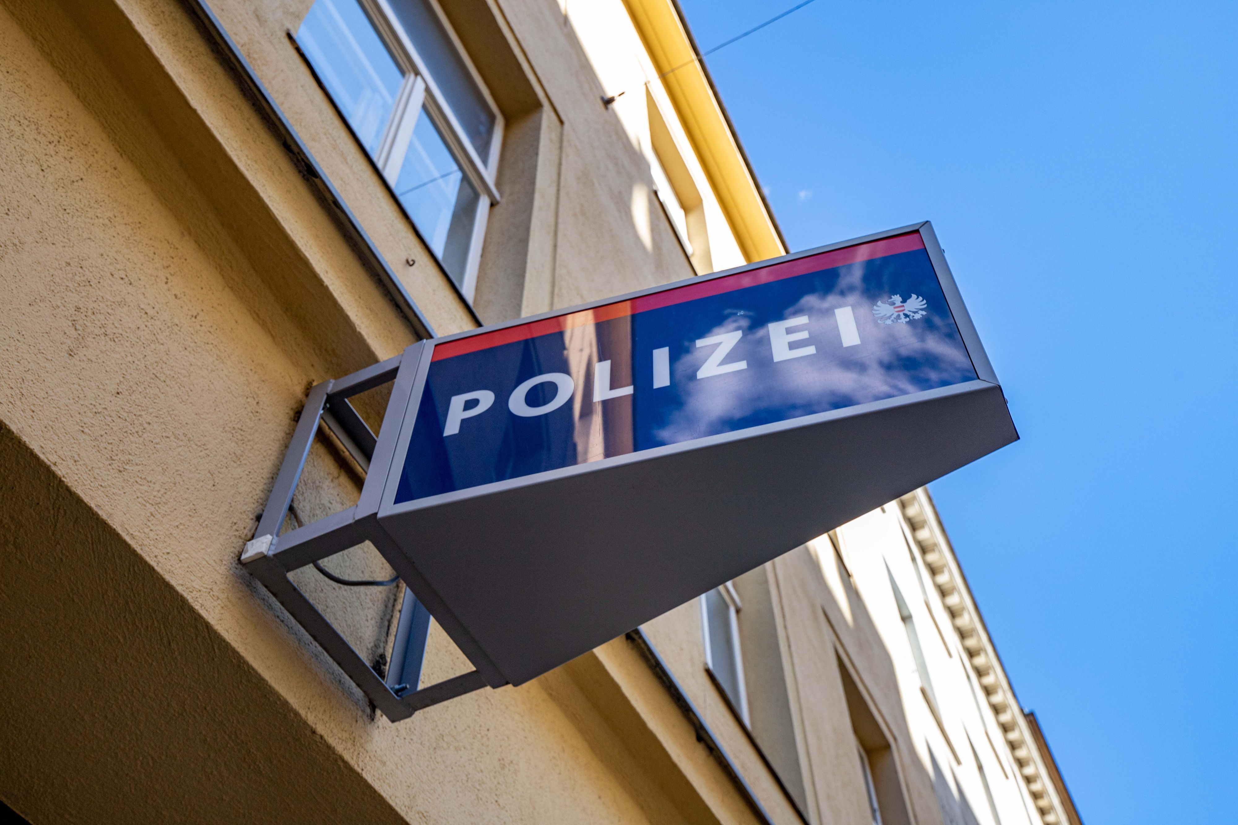 Die Sonne am Dach will sich die Polizei künftig zu Nutze machen.