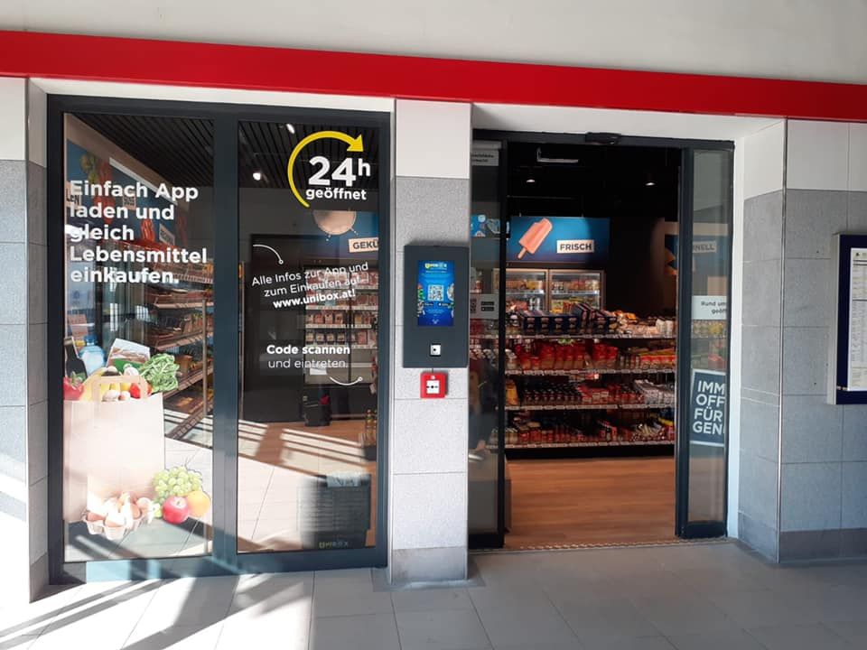 Der "Uni-Box"-Shop in Enns
