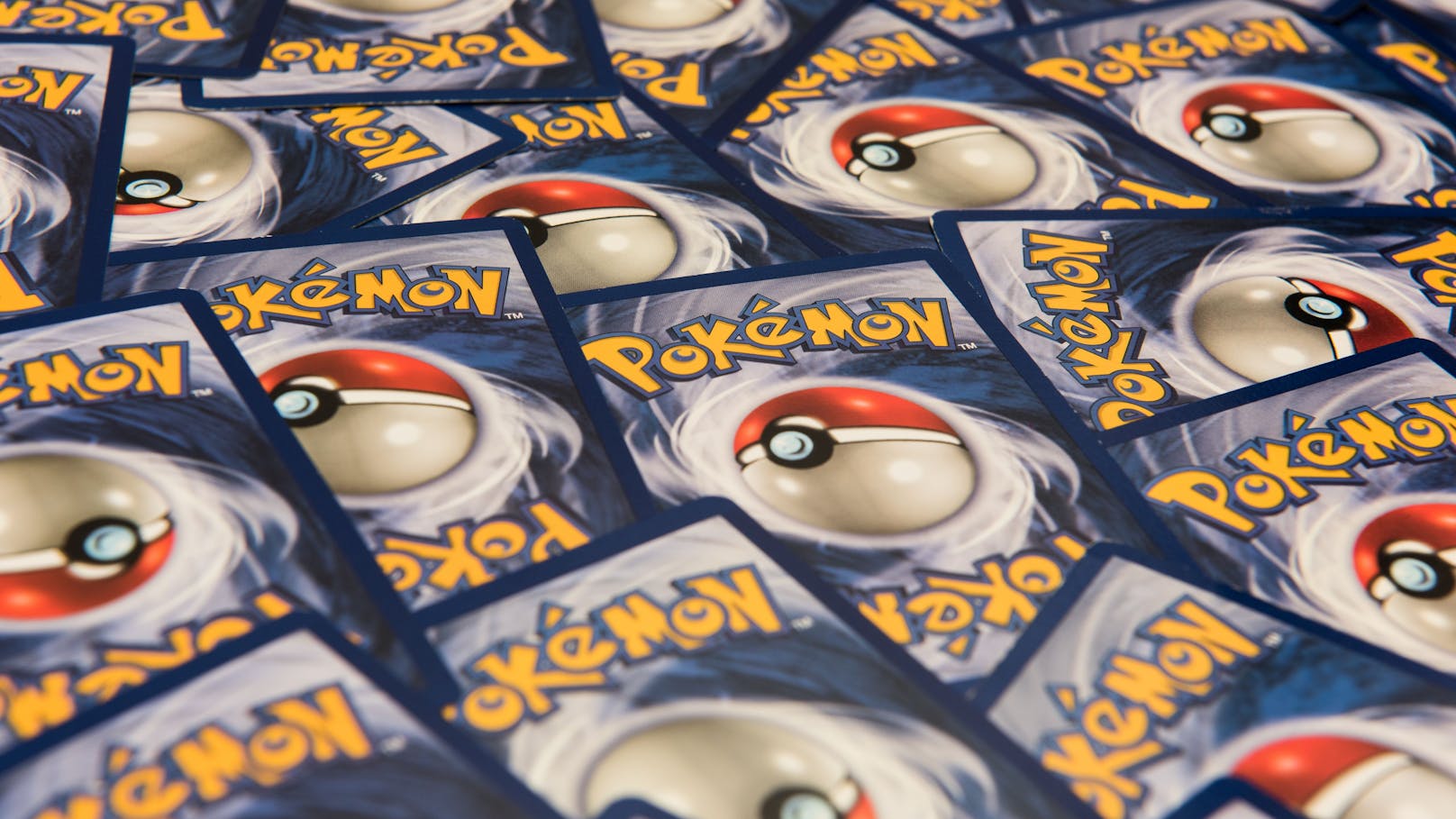 Eine seltene <strong>Pokemon</strong>-Sammelkarte war einem US-Amerikaner umgerechnet knapp 50.000 (erschwindelte) Euro wert.