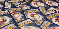 Mann gibt Corona-Geld für Pokemon-Karte um 50.000 € aus