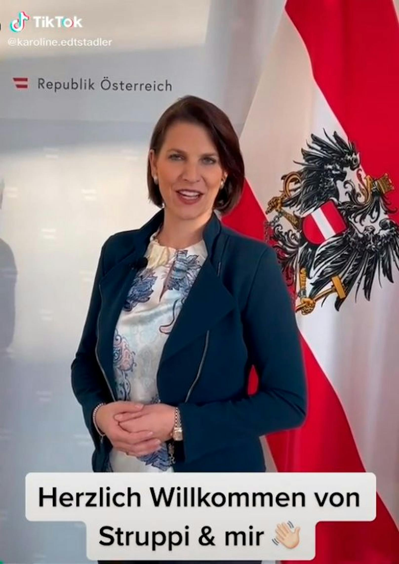 Verfassungsministerin Karoline Edtstadler (ÖVP) gibt auf TikTok ab sofort Einblicke hinter die Kulissen des Bundeskanzleramts.
