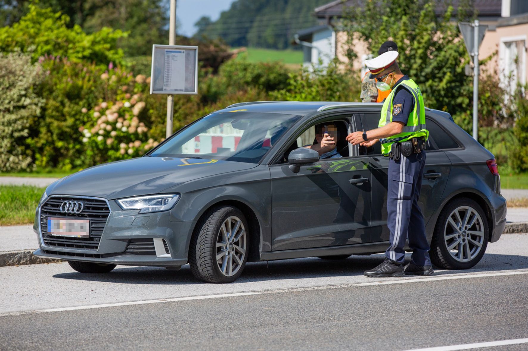 Nach Braunau gibt es jetzt auch in einem mühlviertler Bezirk Ausreisekontrollen.