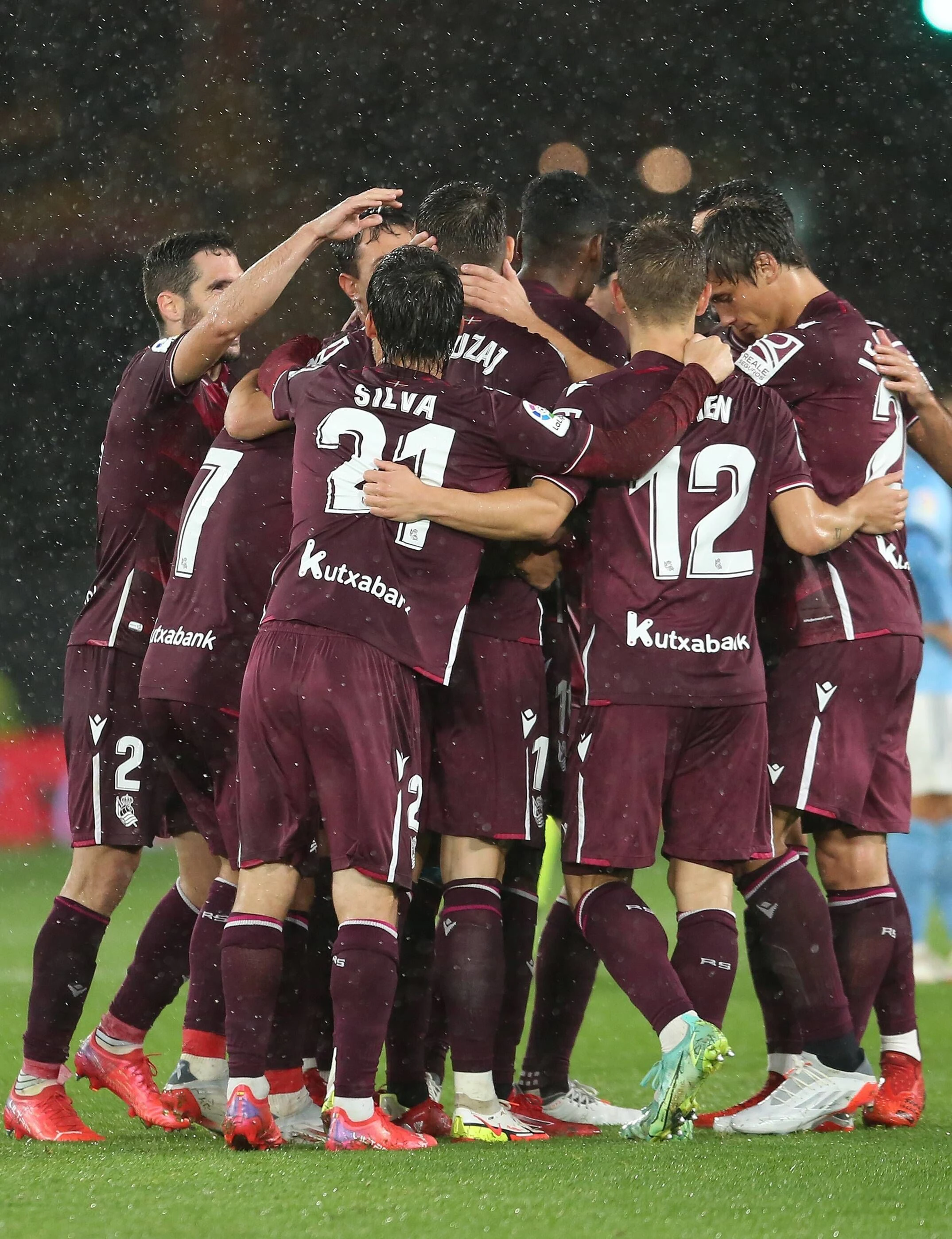 Real Sociedad jubelt über die Tabellenführung.