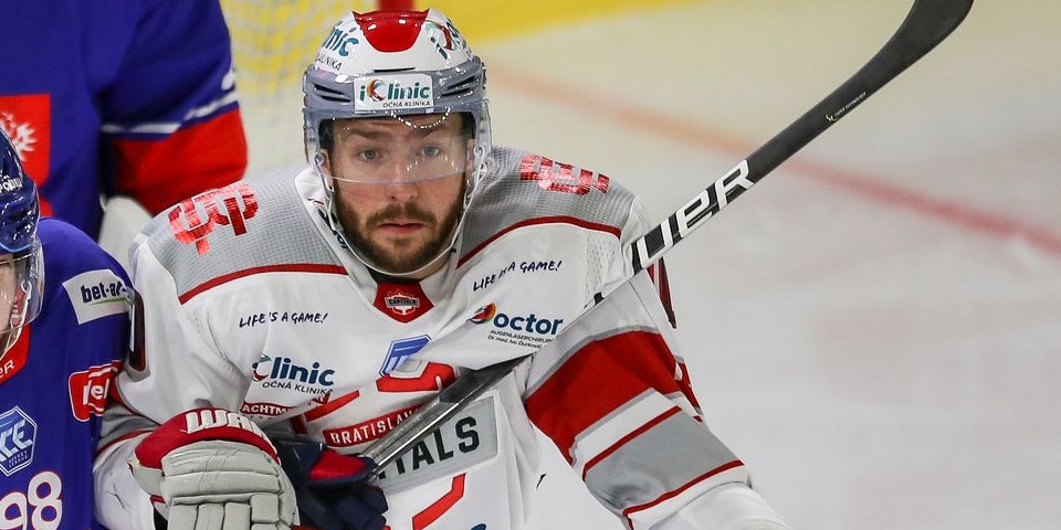 Boris Sadecky kollabierte auf dem Eis, befindet sich nun auf der Intensivstation. 