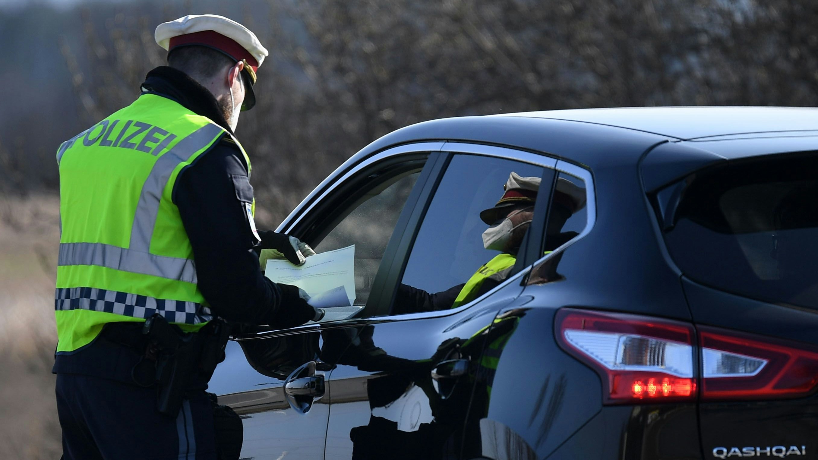 Mehr als 15.000 Personen wurden in Melk und Scheibbs bisher kontrolliert (Symbolbild).