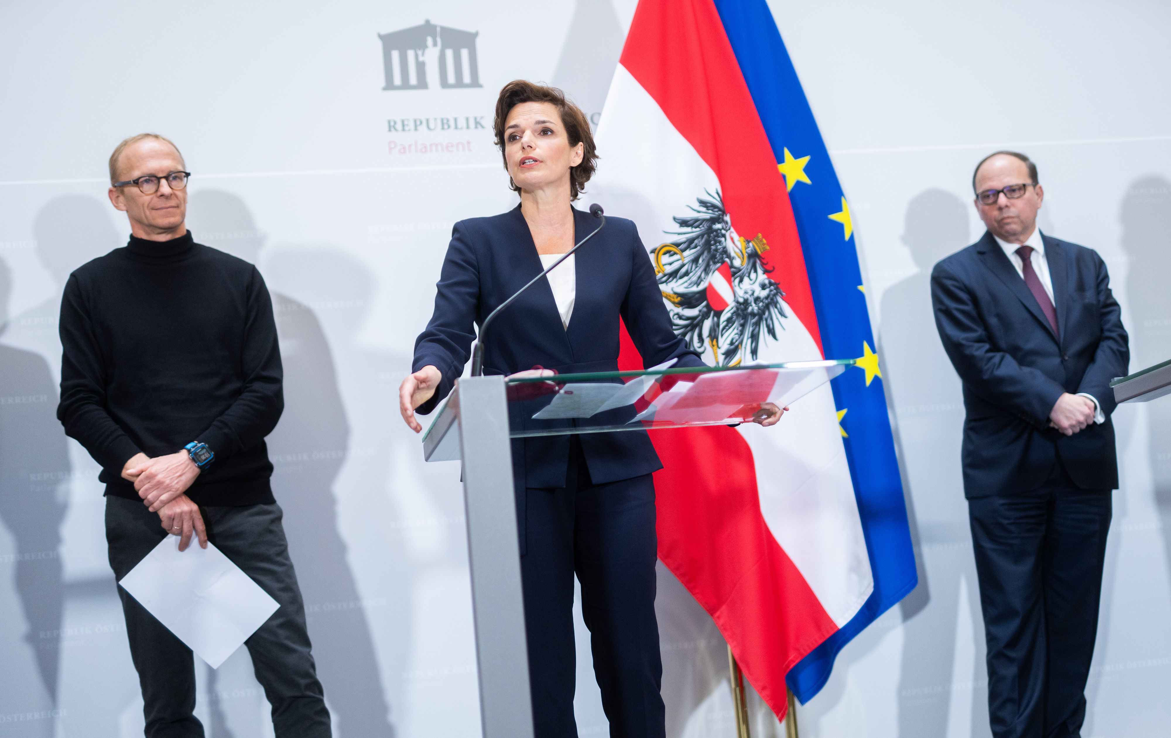 SPÖ-Chefin Pamela Rendi-Wagner fordert einen 