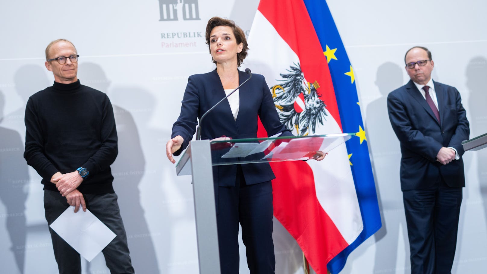SPÖ-Chefin Pamela Rendi-Wagner fordert einen "nationalen Kraftakt"