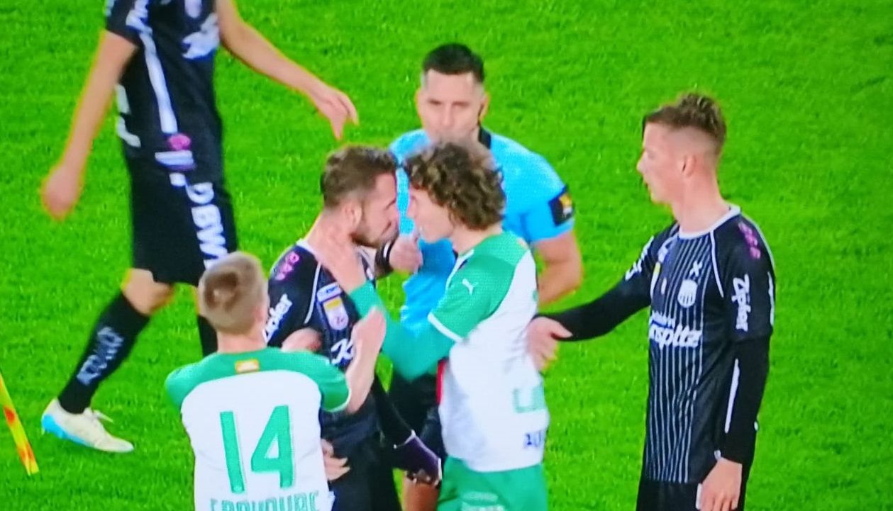 Robert Ljubicic sieht Rot