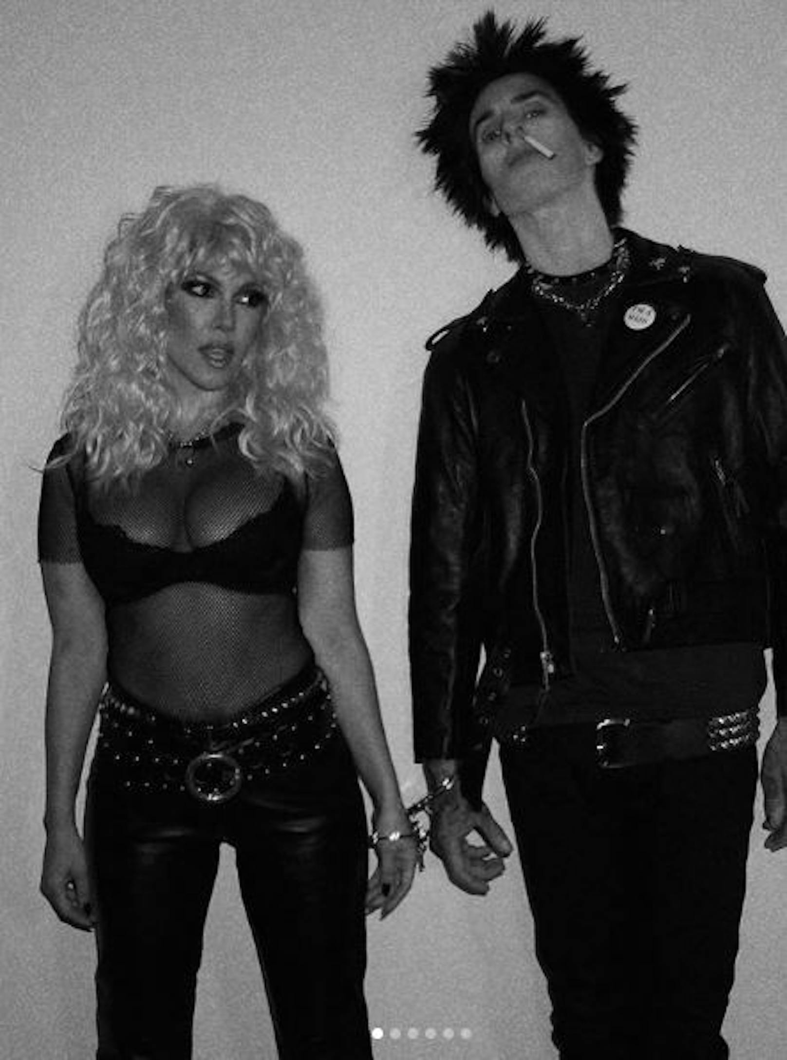Kourtney Kardashian und Travis Barker als Nancy Spungen und "Sex Pistols"-Bassist Sid Vicious. 