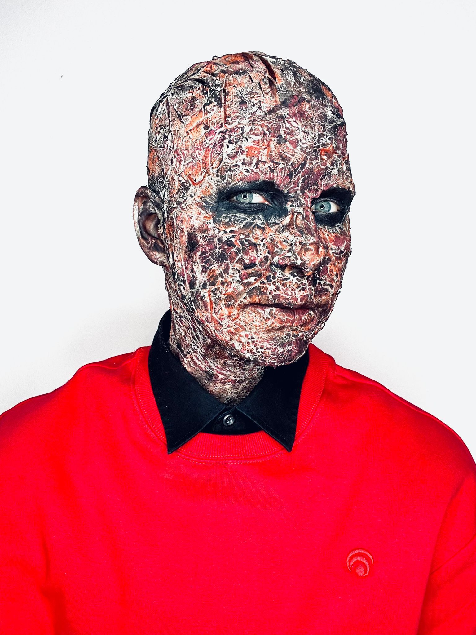 Nicht zu  erkennen:  Virginia Ernst