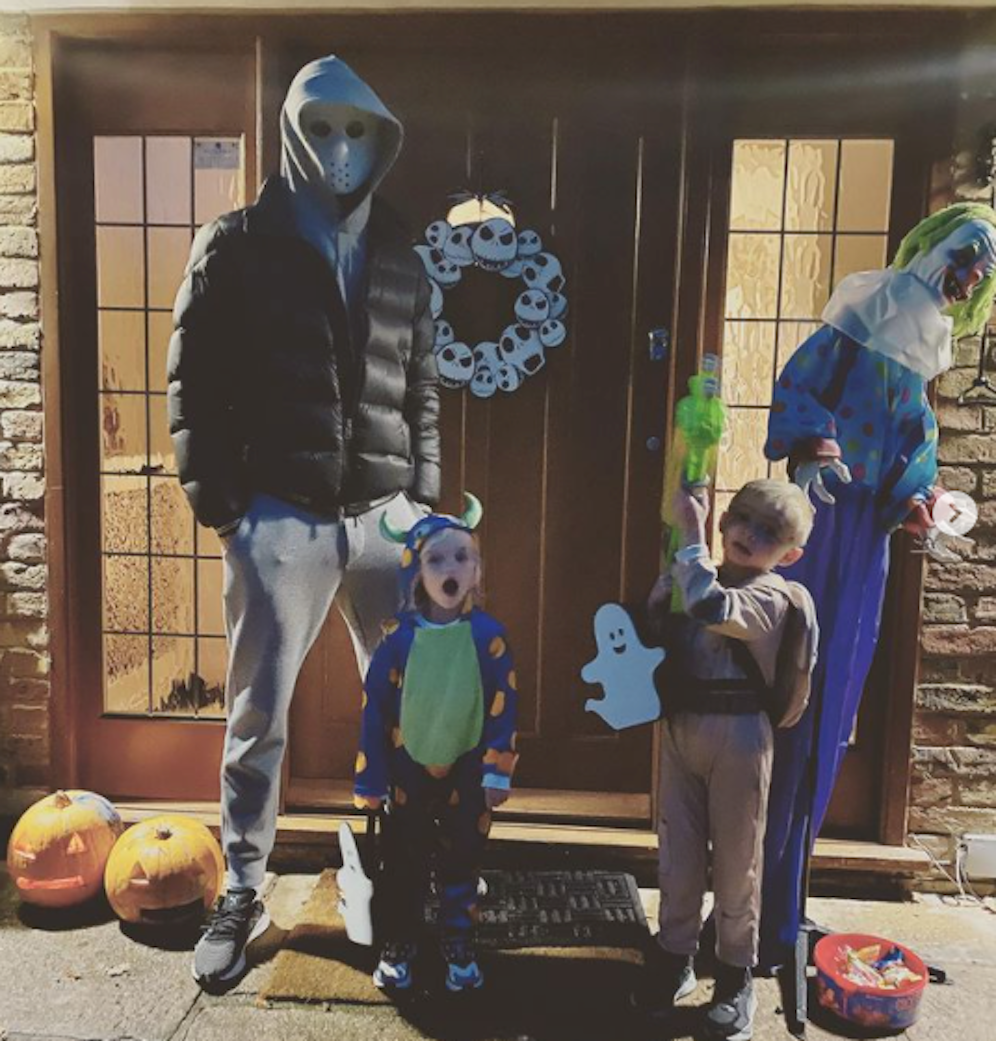 Daniel Bachmann mit Tochter und Sohn.