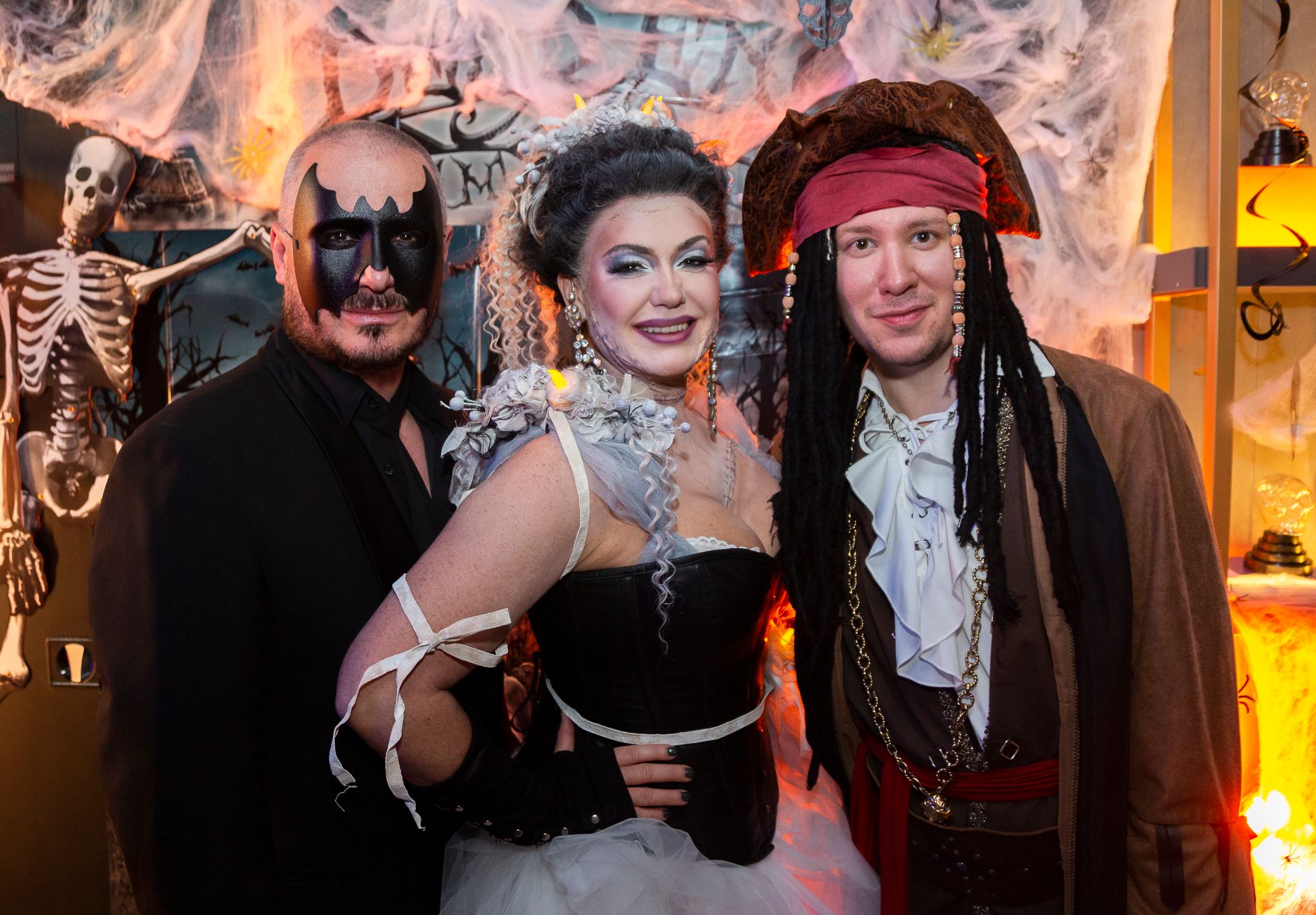 Kreativdirektor Wolfgang Reichl, Gastgeberin Sabine Apfolterer,  Autor Clemens Trischler