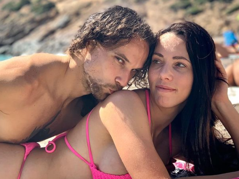 Lana Michaels und ihr Verlobter stillen, um sich in Stimmung zu bringen, aber auch für ein zahlendes Publikum.