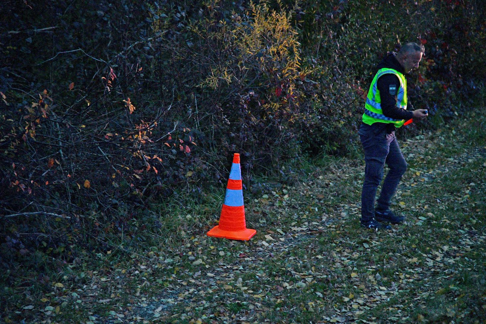 Ein 40-Jähriger hat am Mittwoch auf der Inntalautobahn in Wattens auf seine Mutter eingestochen. 