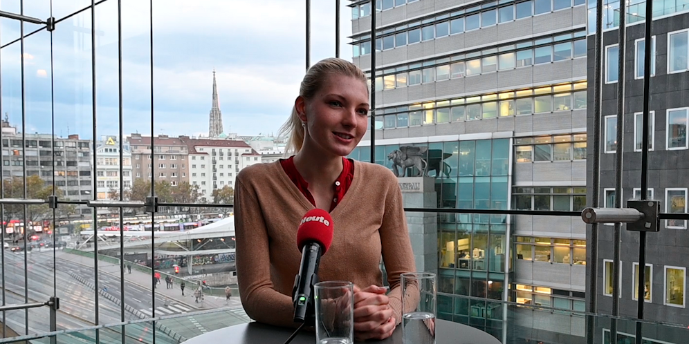 Viktorika Izdebska im <em>