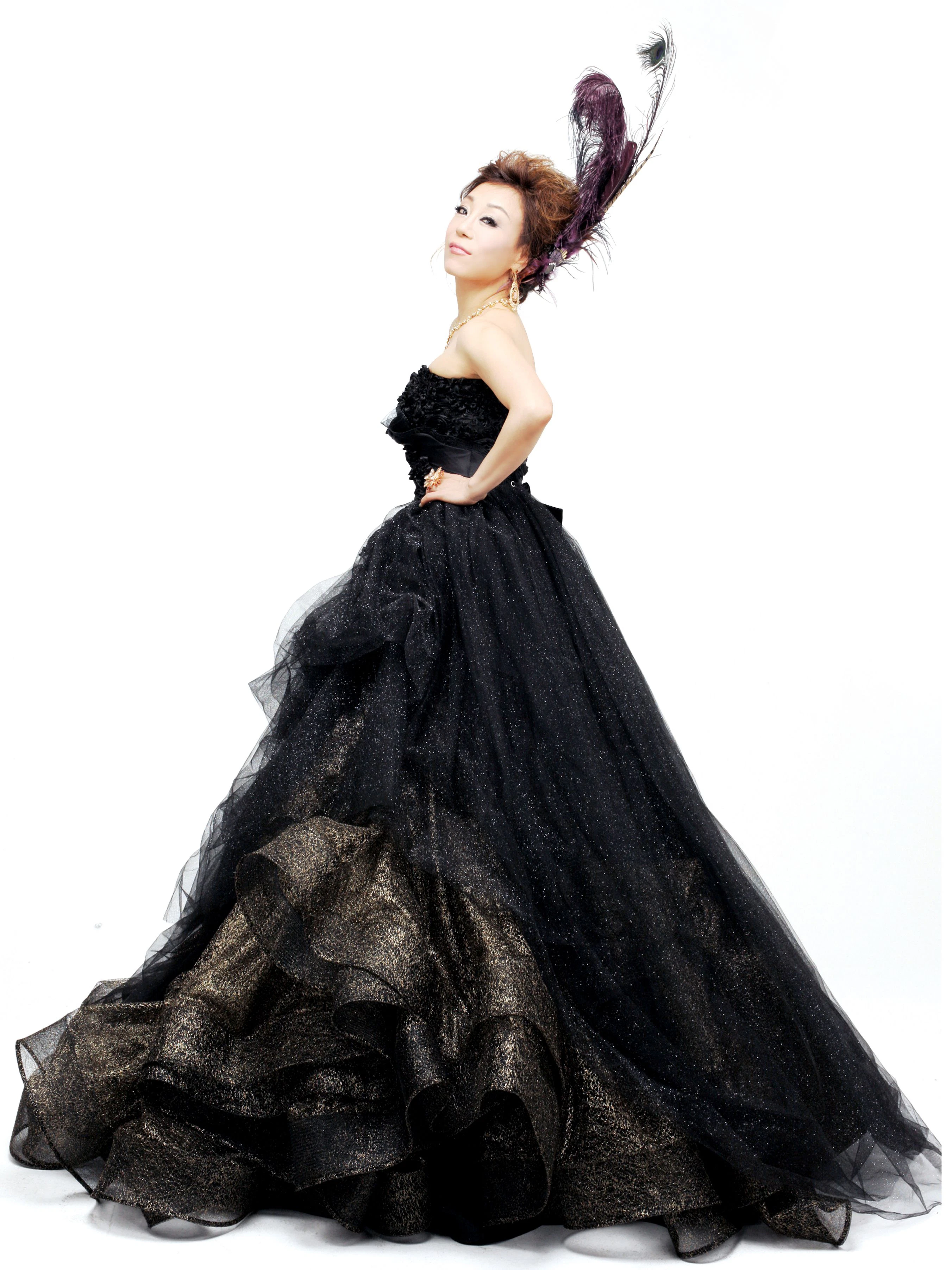 Sumi Jo wurde 2003 von der UNESCO als "Artist for Peace" ausgezeichnet, sie setzt sich für Kinder mit Behinderungen sowie für den Tierschutz ein.&nbsp;