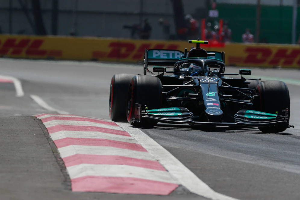 Valtteri Bottas fährt im ersten Mexiko-Training zur Bestzeit. 