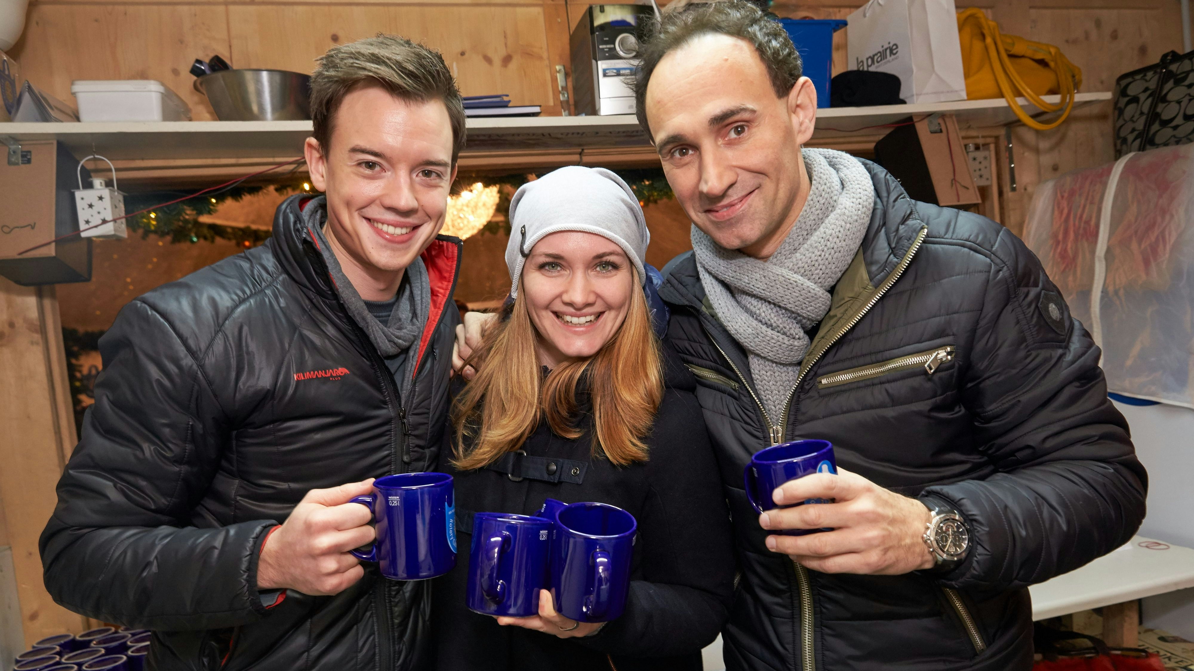 Die beiden Ö3-Moderatoren <strong>Philipp Hansa</strong> und <strong>Gabi Hiller</strong> (mit <strong>Gernot Kulis</strong>)