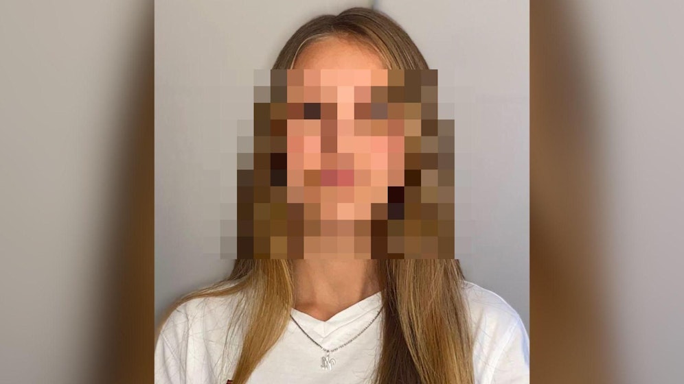 Die 15-Jährige wurde in einem Spital gegen das Virus geimpft. 