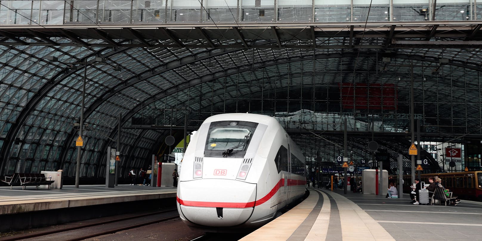Auch auf den Bahnverkehr in Österreich hat der Streik in Deutschland Auswirkungen.