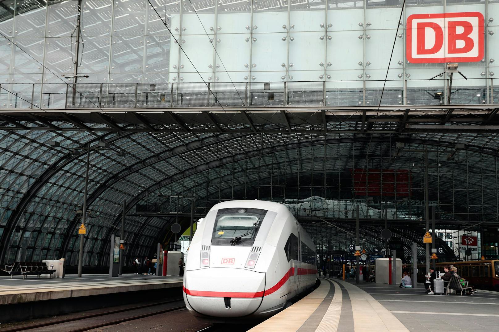 Deutsche Bahn hat Verkehr nahezu ganz eingestellt