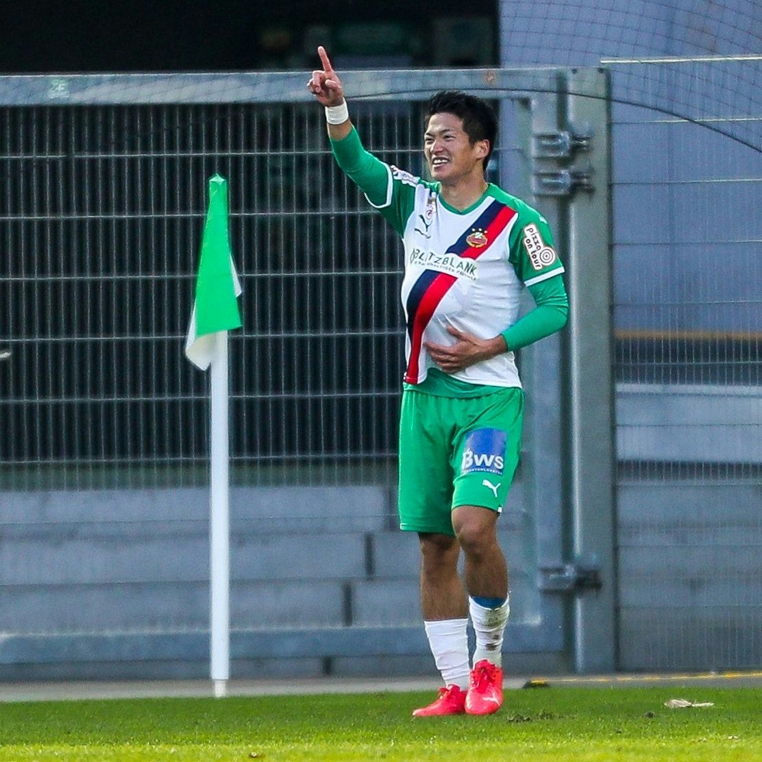 Koya Kitagawa ist happy.