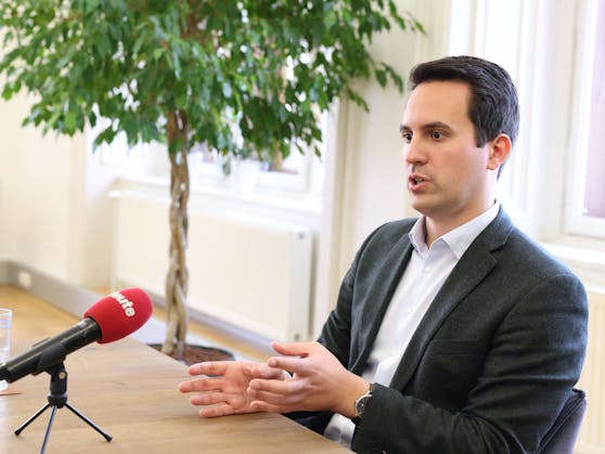 Angesichts von Omikron will Vizebürgermeister Christoph Wiederkehr (Neos) die Quarantäne-Regeln für Kindergärten nachschärfen.