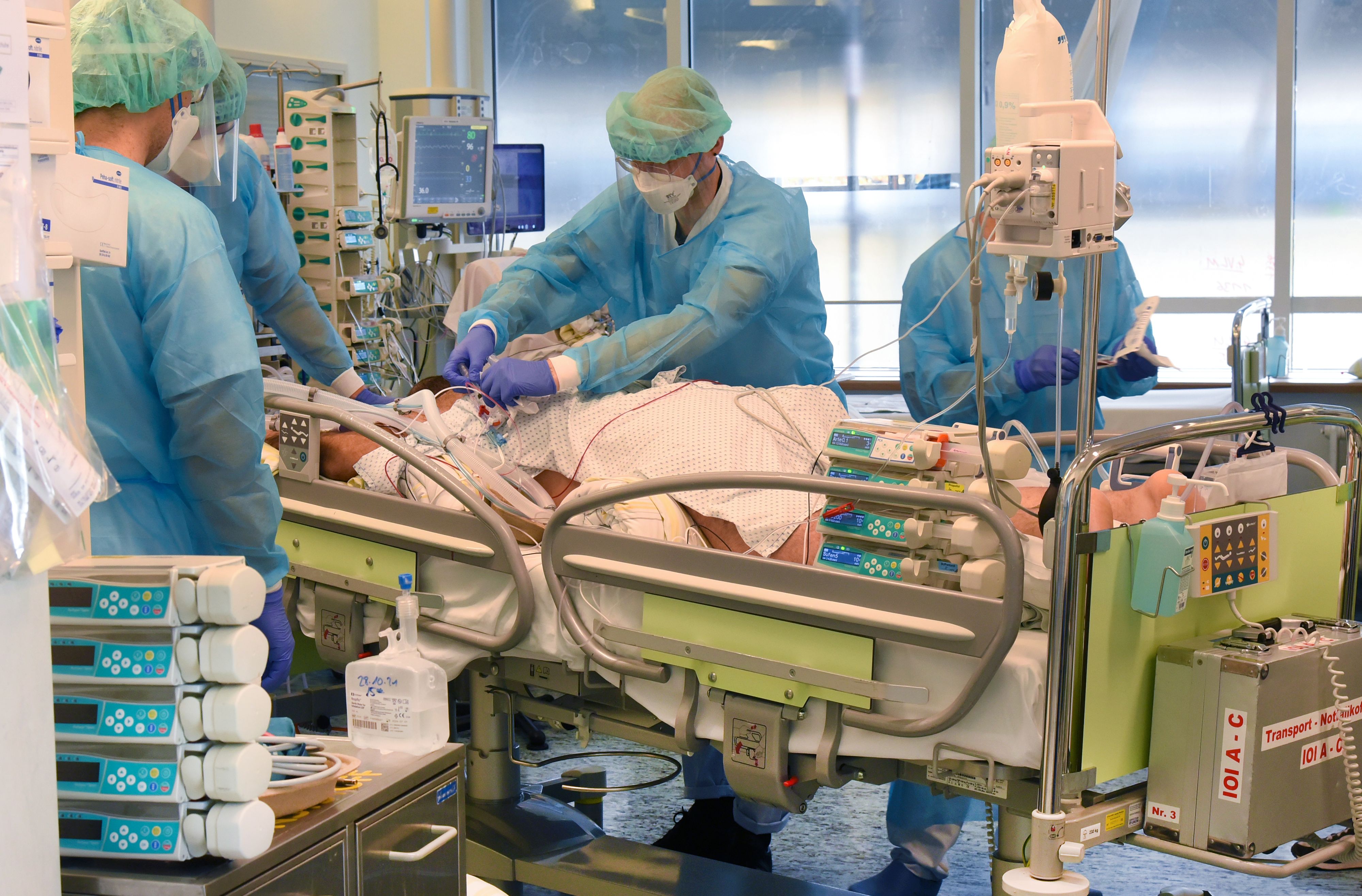 Die ICU-Kapazitäten schmelzen in der vierten Corona-Welle dahin. Symbolbild