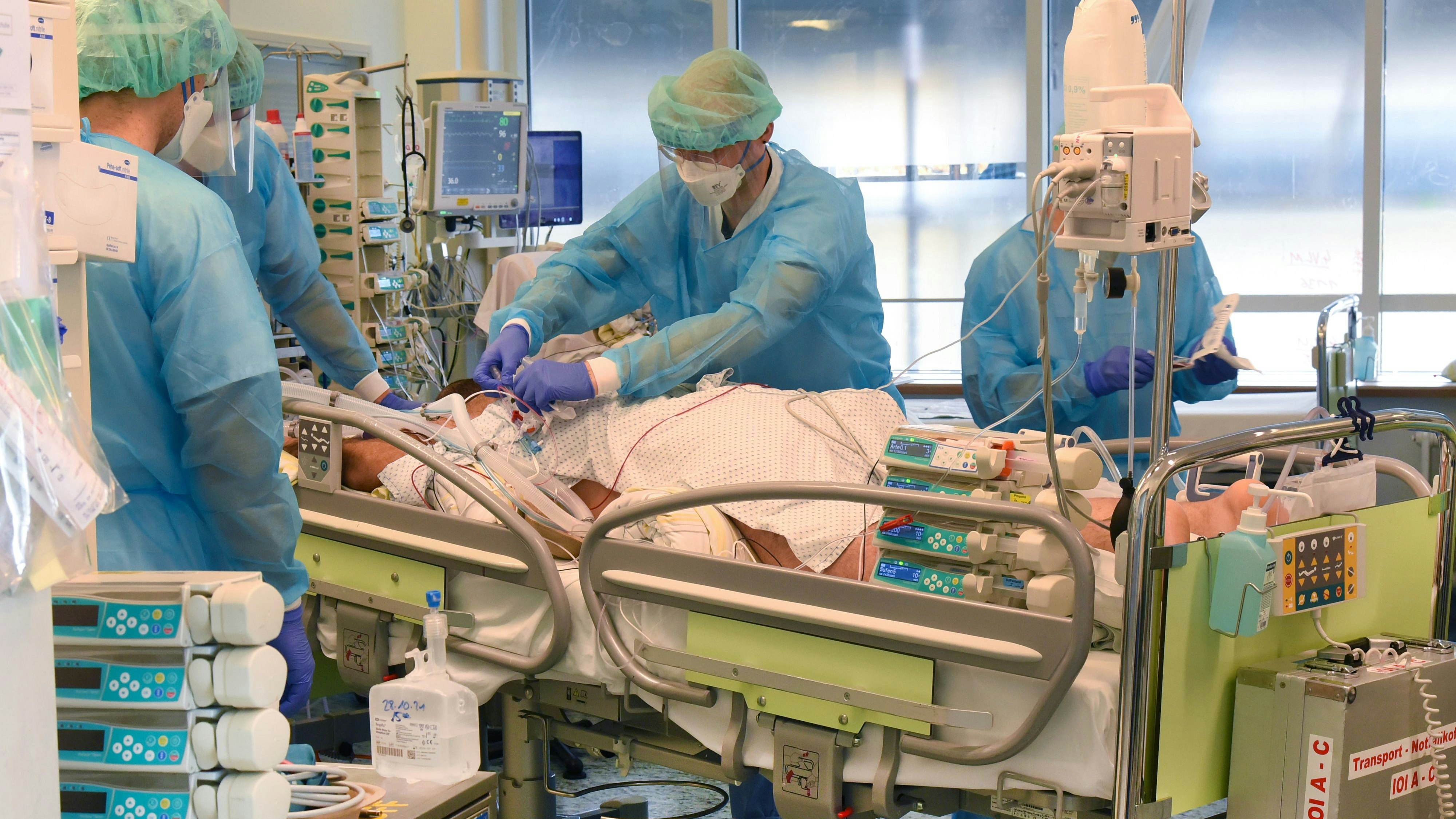 Die ICU-Kapazitäten schmelzen in der vierten Corona-Welle dahin. Symbolbild
